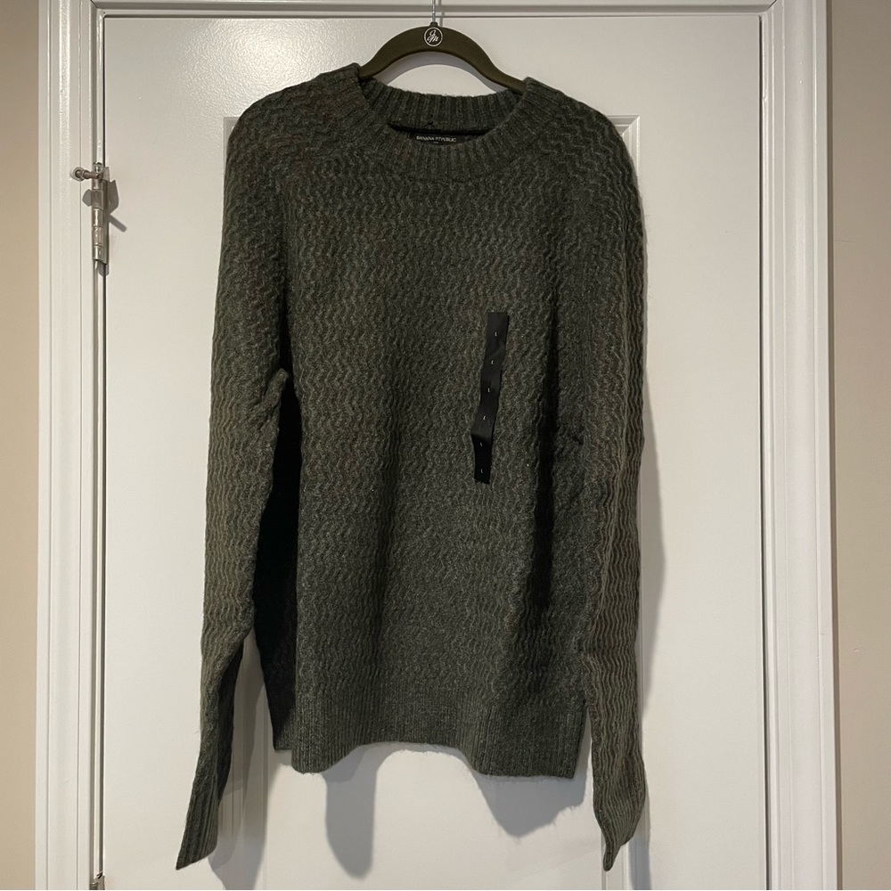 Banana Republic Sweater
